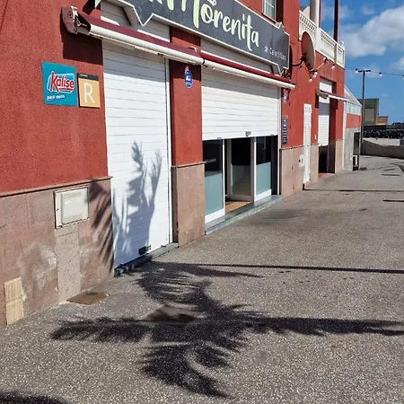 Warm & Cozy With Lovely Sea View *