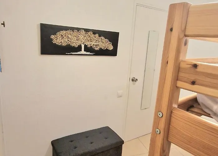 Warm & Cozy With Lovely Sea View *