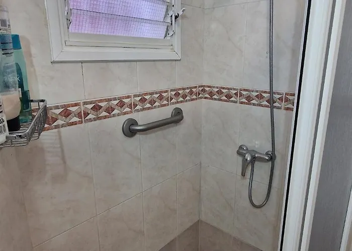 Warm & Cozy With Lovely Sea View Hébergement de vacances *